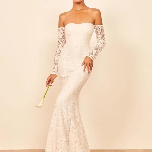 Reformation dress - Picture 3 of 14